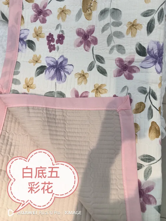 新款双人绗缝印花双面水洗垫子