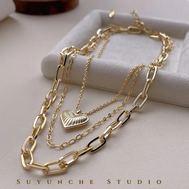 铜合金项链 Suyunche2609浅金色复古爱心吊坠气质三层叠加项链