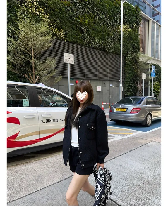 黑色粗花呢小香夹克