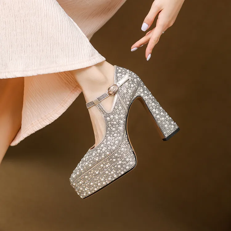 不累脚婚礼神器新款水钻粗跟防水台高跟鞋女小个子气质婚鞋新娘鞋