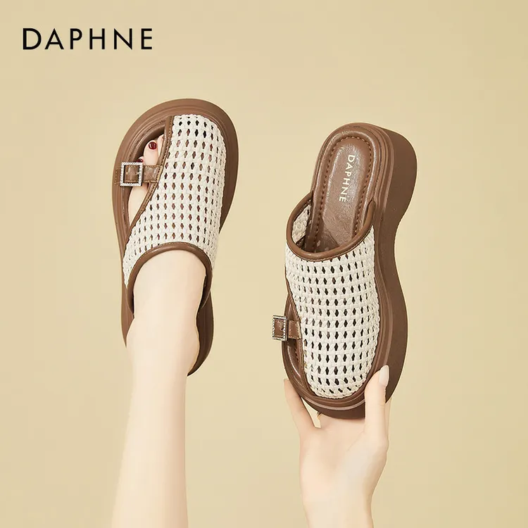 达芙妮包头半拖鞋女2025新款夏季厚底镂空凉鞋外穿软底松糕穆勒鞋