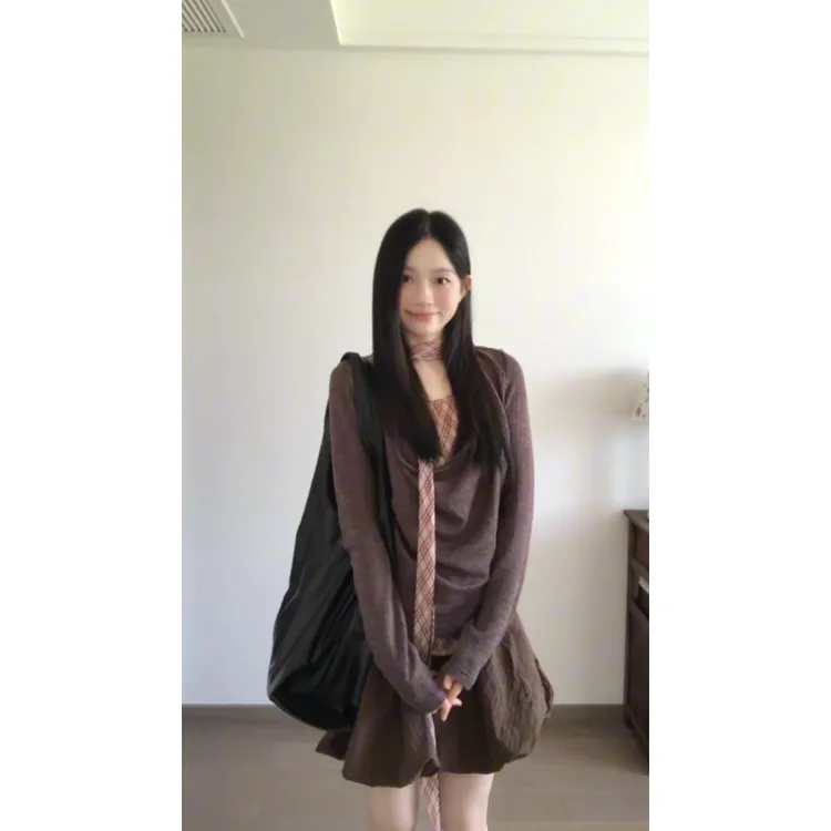 2025新款女士早秋季设计蝴蝶结系带拼接假两件格纹长袖T恤半身裙
