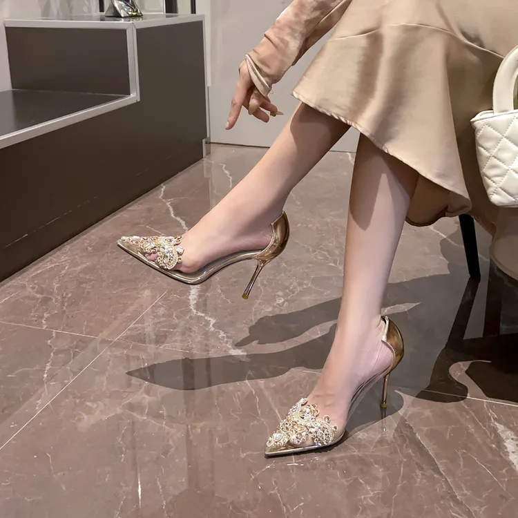 法式浅口秋季新款细跟尖头水晶透明百搭鞋子时尚婚鞋气质高跟鞋