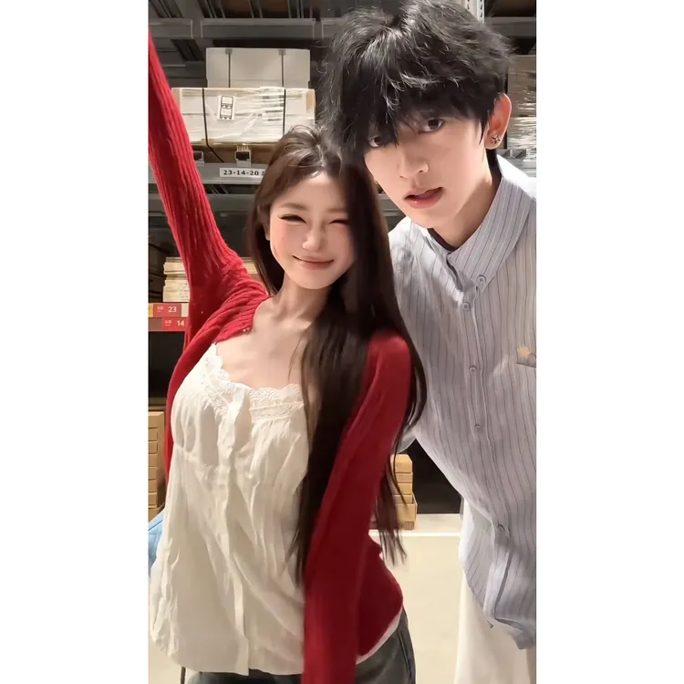 坑条纯色外搭短款针织衫女开衫上衣+蕾丝花边直筒吊带背 60658