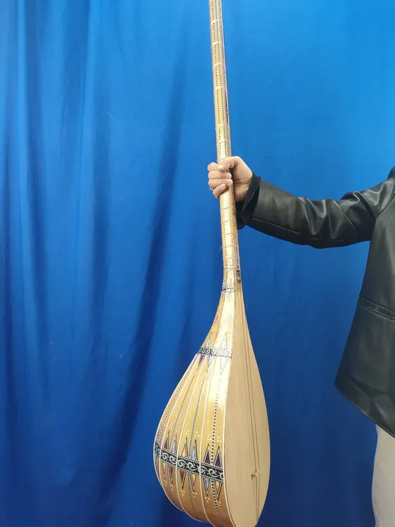 高档次贴纸花纹维吾尔族都塔尔民族乐器