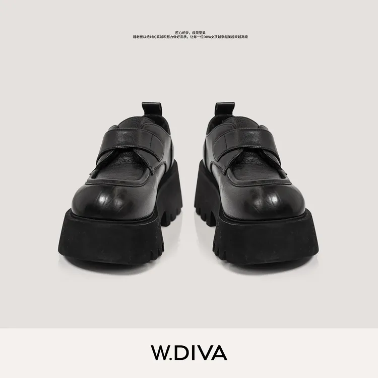 W.Diva【重序羊毛款】胎牛皮魔术贴厚底松糕毛毛乐福鞋54X203410