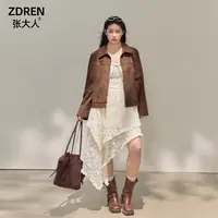 张大人【日光蝴蝶】大码女装微胖妹妹甜酷风棕色皮外套搭白色蕾丝裙