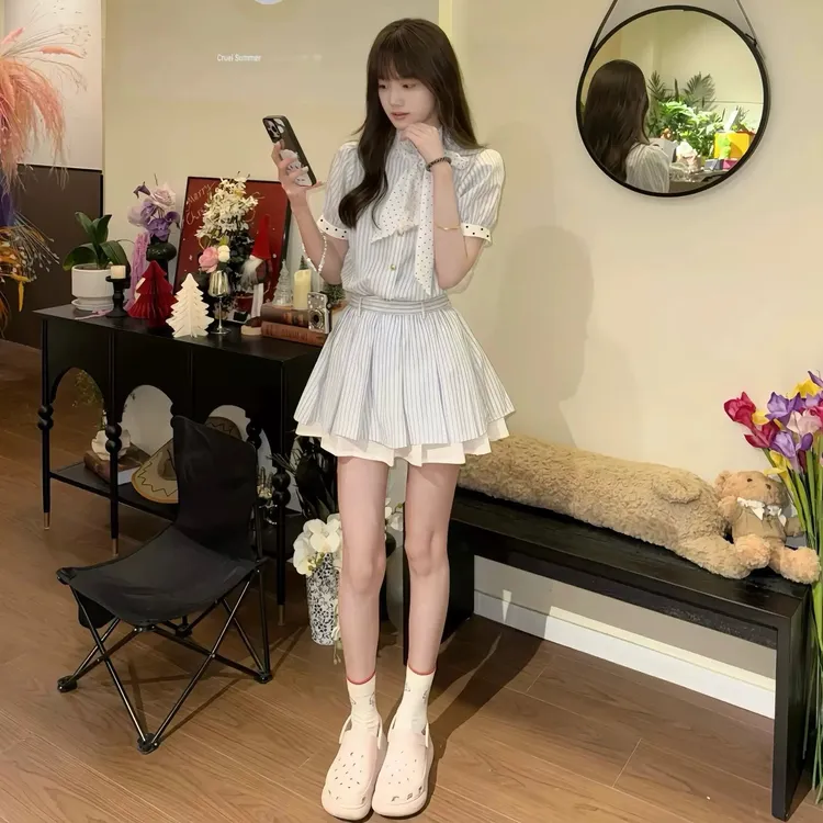 夏季条纹法式连衣裙女2025新款小个子巨好看收腰显瘦A字衬衫裙子