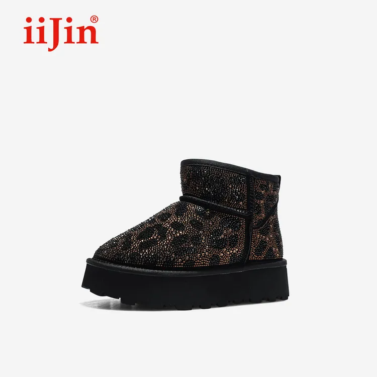 iiJin艾今25冬新品8cm厚底内增高超轻烫钻兽纹保暖雪地靴女707ONH