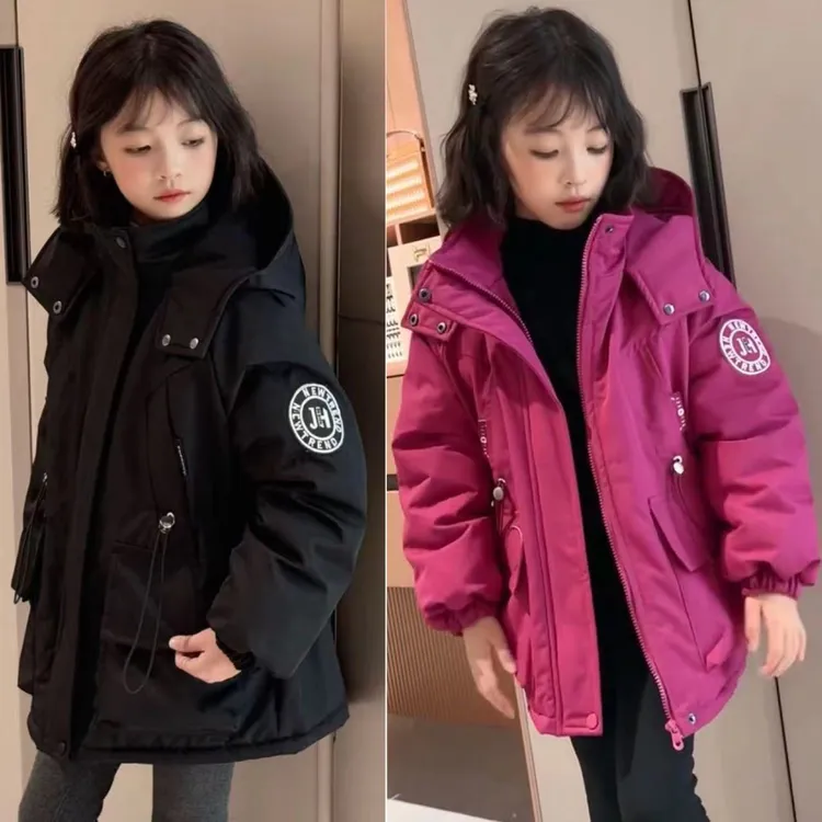 女童加绒棉服冬装2025新款洋气儿童设计感夹棉加厚仿中兔毛冲锋衣