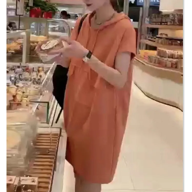 新款时尚中长款连帽连衣裙宽松女装