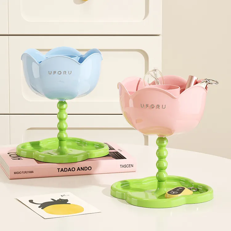 橱明星创意四叶草置物架家用高颜值分格首饰客厅玄关复古装饰摆件