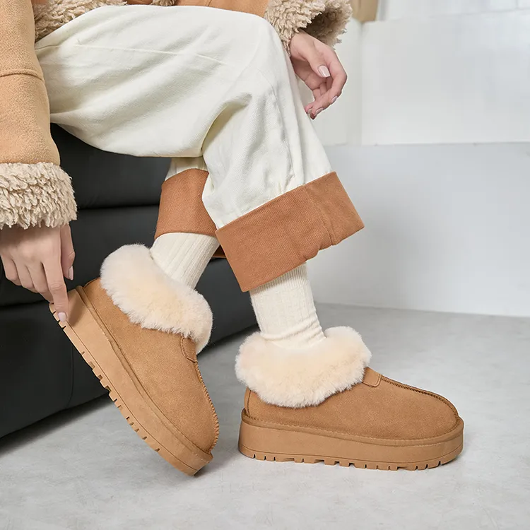 秋冬男女同款情侣百搭防水防滑真皮雪地靴保暖时尚加厚短筒舒适款