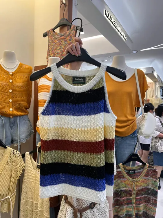 2025夏季新款韩版时尚百搭彩色条纹高级感针织冰丝背心无袖上衣女
