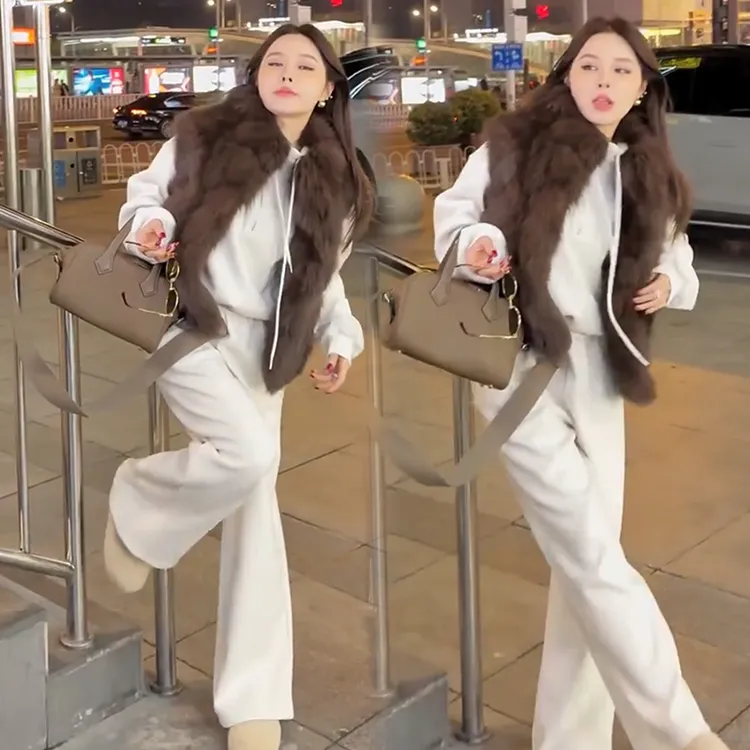 2025秋冬新款时尚显瘦气质网红高档套装女高级百搭宽松大码三件套