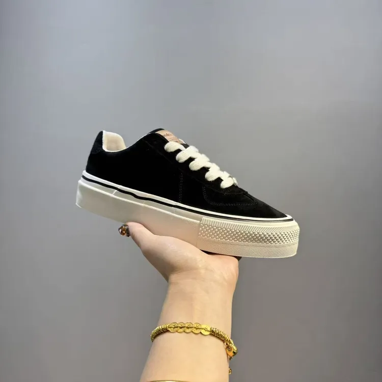 男士秋季高品质磨砂皮圆头青年休闲板鞋百搭休闲鞋（3593）