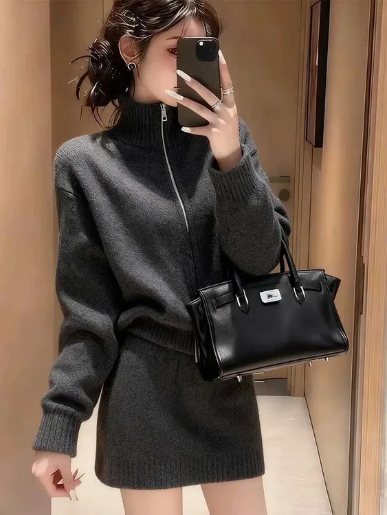 Z220秋冬搭配一整套气质高级感灰色高领毛衣显瘦半身裙针织套装