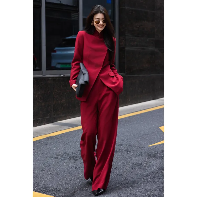 秋季新款一整套贵气感御姐大方得体巨好看新中式国风红色盘扣套装