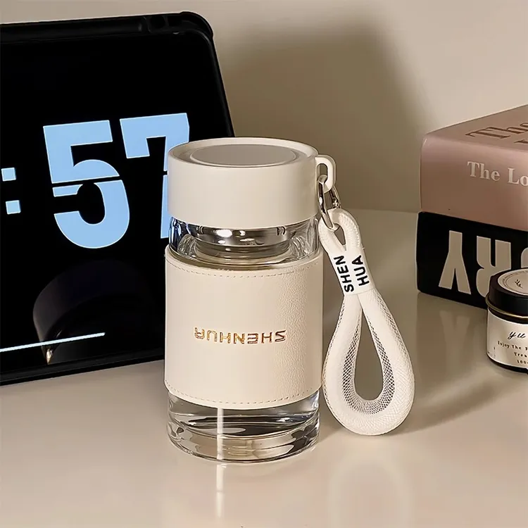 可爱小巧女生玻璃杯简约304不锈钢茶隔防烫杯套便携提绳防漏水杯