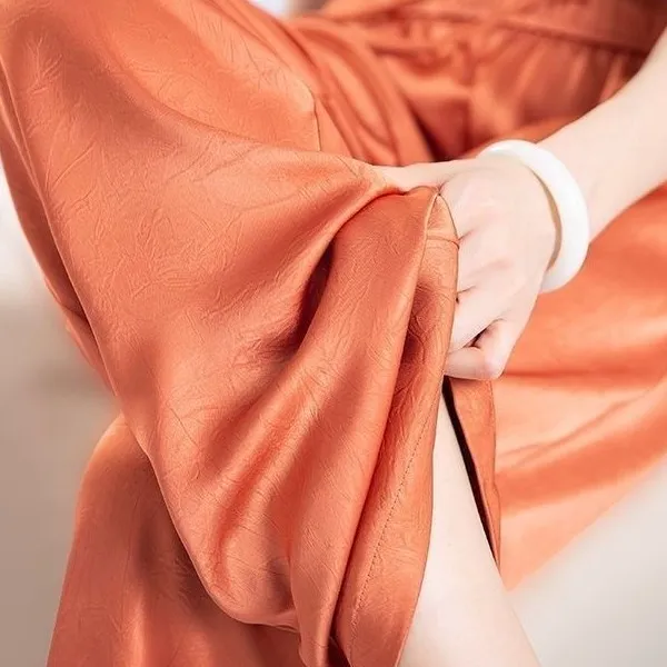双缎面提花新款阔腿裤女2025遮肉高腰显瘦夏季纹理薄款直筒高腰裤