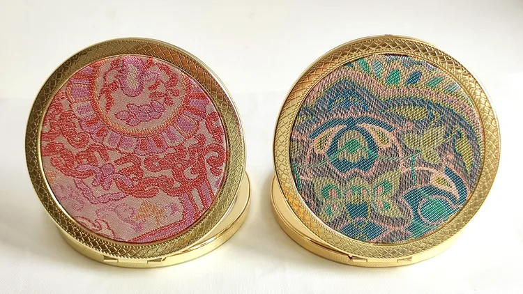 粉色镜盒银色孔雀折叠通用化妆镜