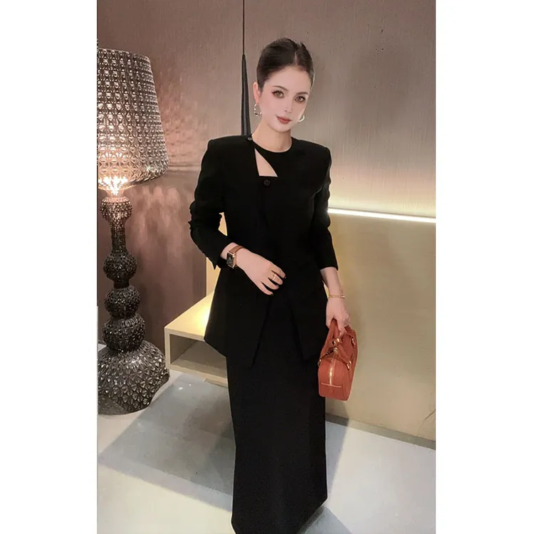 圆领镂空长袖拼接半身裙套装TZ30893