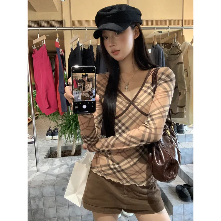 秋季法式复古格子印花小众V领显瘦T恤254A3650