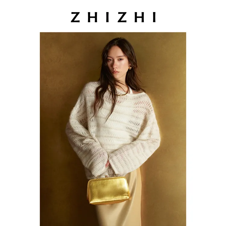 致知 隔帘听 镂空斜肩上衣镂空柔软轻薄针织衫26春ZZ2FSKZL042