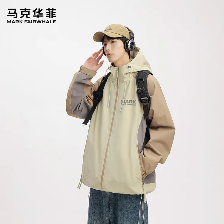 马克华菲山系户外时尚百搭防风冲锋软壳衣男夹克情侣