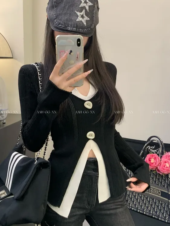 XX 早秋韩系黑色假两件V领针织小衫女收腰修身长袖上衣