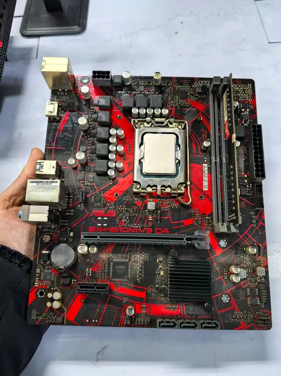 9新  电竞游戏网咖拆机DIY二手电脑主机满足企业办公与电竞需求