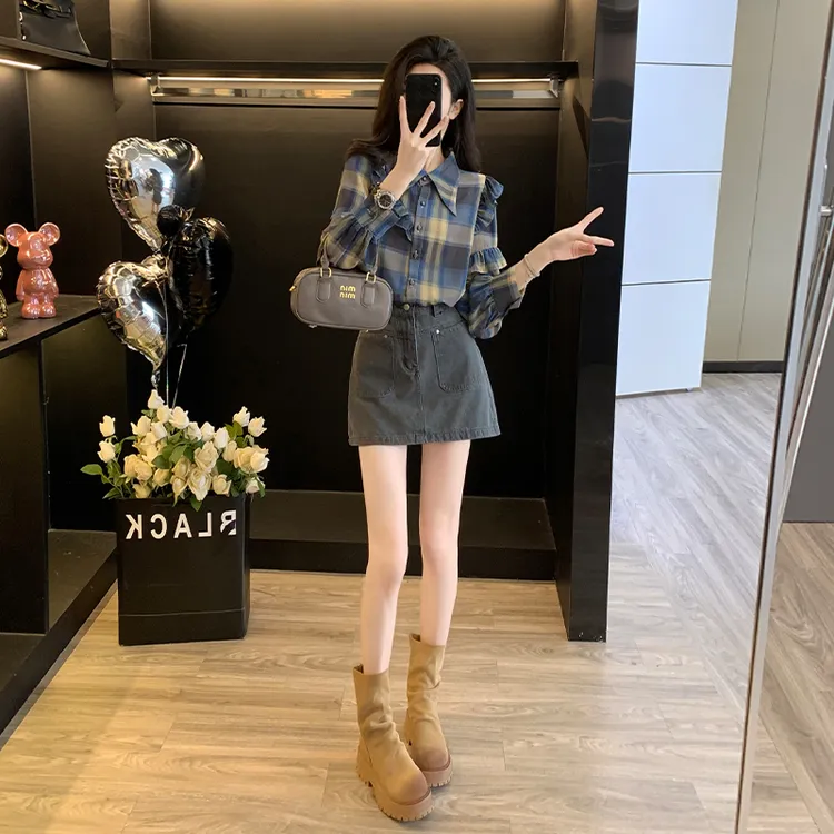 2025春季新款格子衬衫设计感大翻领长袖上衣牛仔短裙女两件套装潮