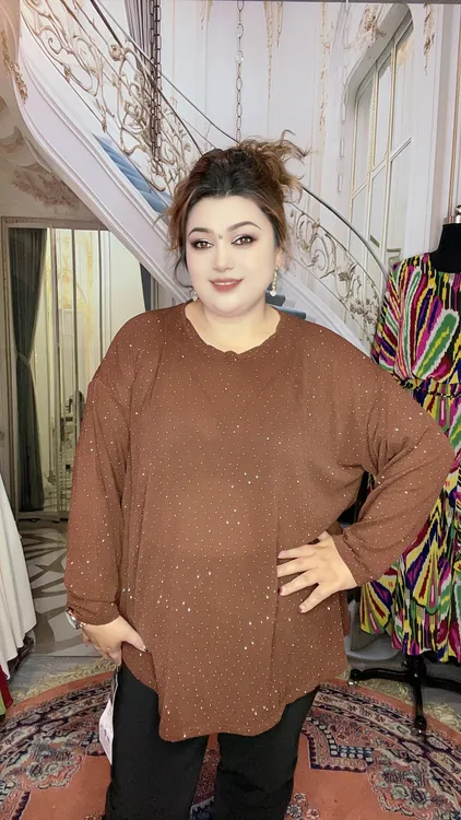 女款上衣长袖网红时尚休闲百搭圆领