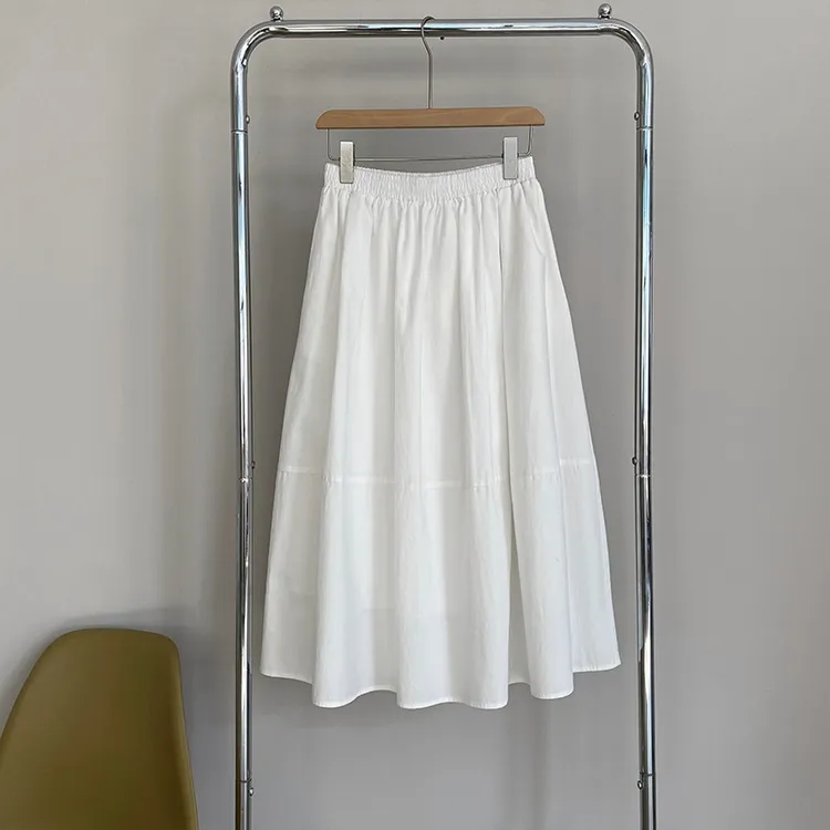 白色a字花苞蓬蓬半身裙女春夏新款纯色百搭显瘦高腰垂感遮胯伞裙