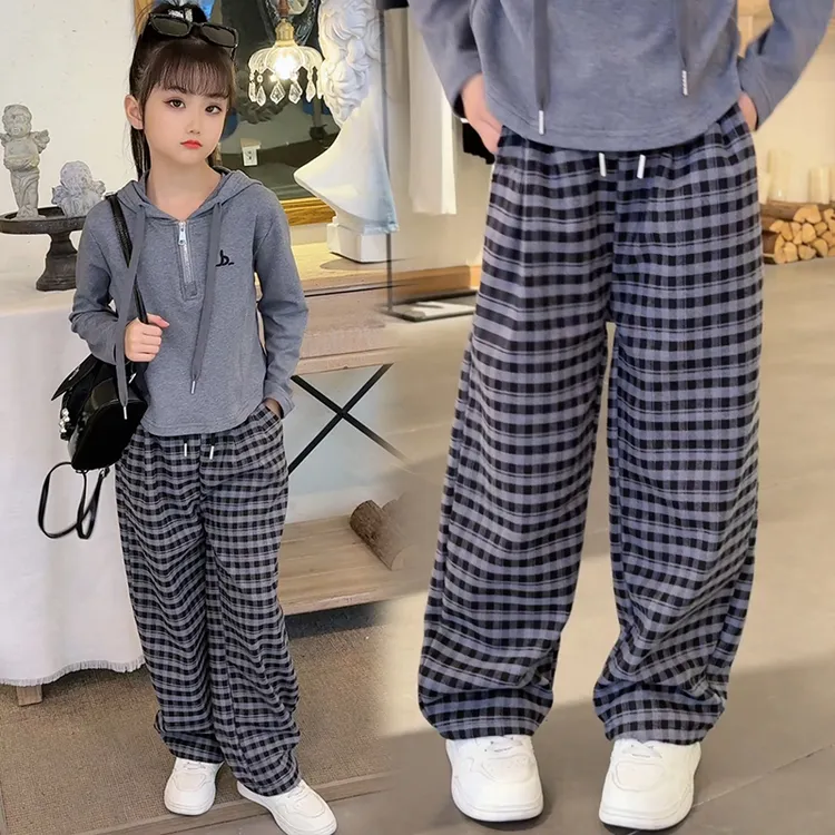 女童秋装套装2025新款儿童休闲格子裤中大童简约帽衫弯刀裤两件套