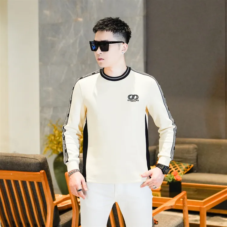 2025秋冬新品米白色撞色织带圆领长袖卫衣帅气高端欧货上衣GL7106