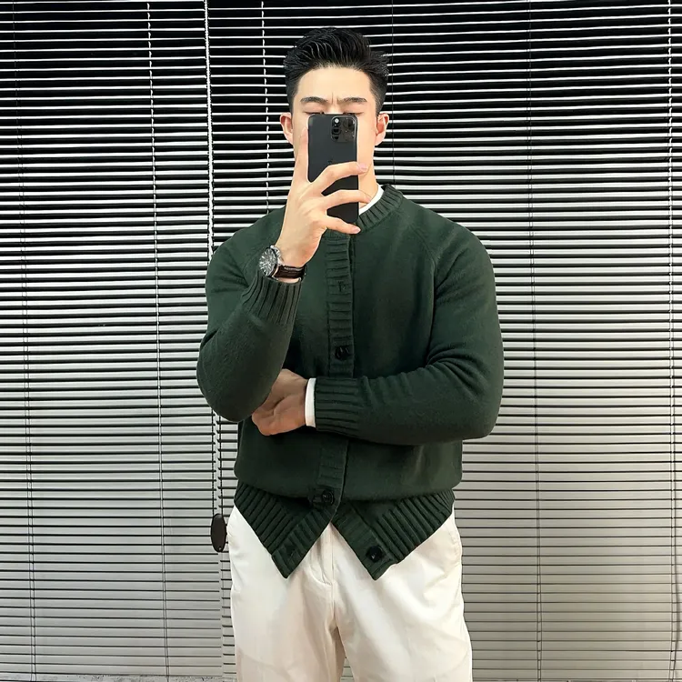 休闲风厚款开衫外套针织衫秋冬男款秋季纯色墨绿色毛衣外套男装
