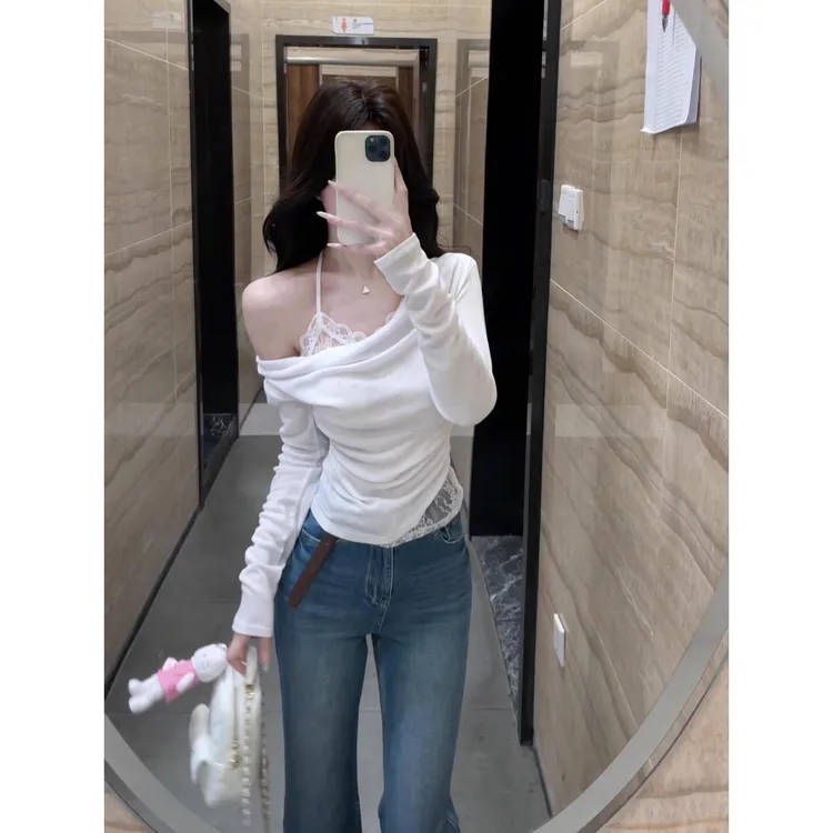 简约风显瘦假两件斜肩荡领长袖T恤女白色蕾丝挂脖打底衫辣妹上衣