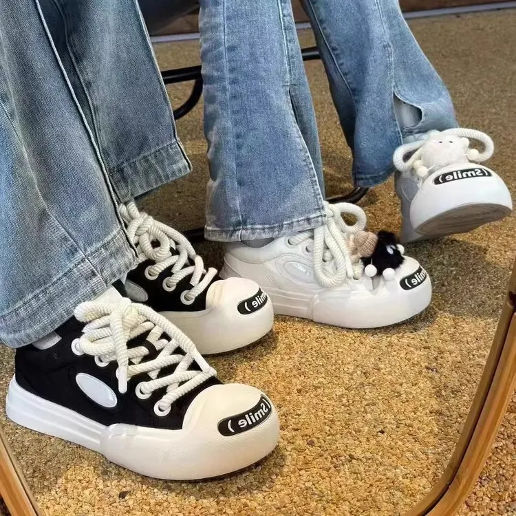 百搭增高情侣潮流圆头开口笑黑白帆布鞋多巴胺开口笑大头板鞋新款