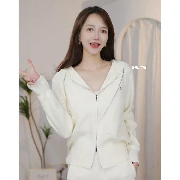 2025秋季新款韩版慵懒风连帽拉链小标宽松毛针织开衫女外套上衣