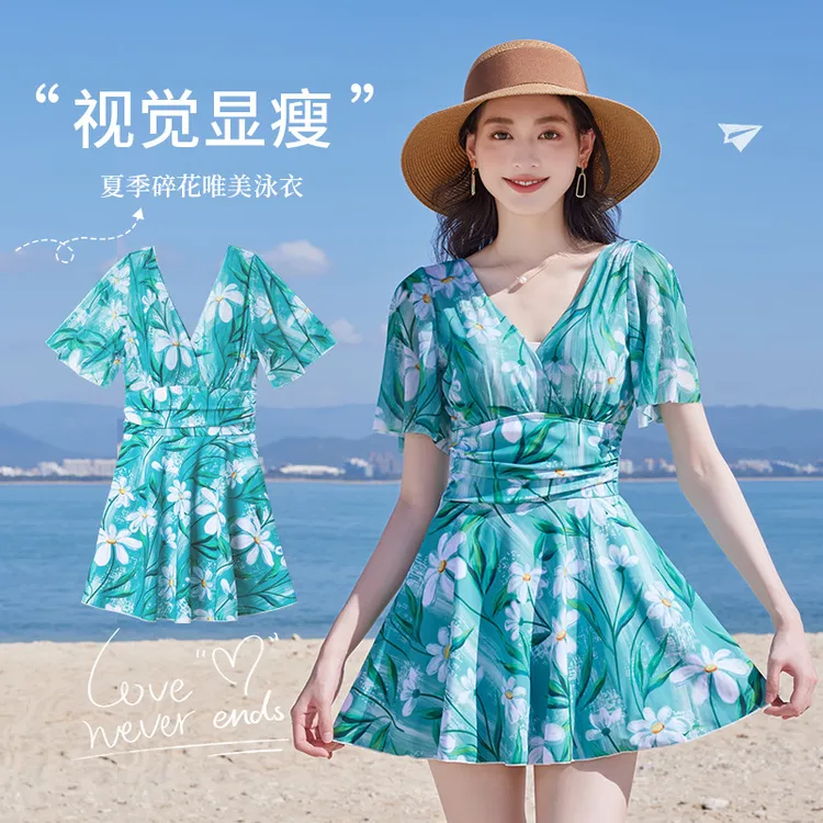 泳衣女2025新款泡温泉连体钢托大胸保守高级遮肉显瘦大码胖mm洋气