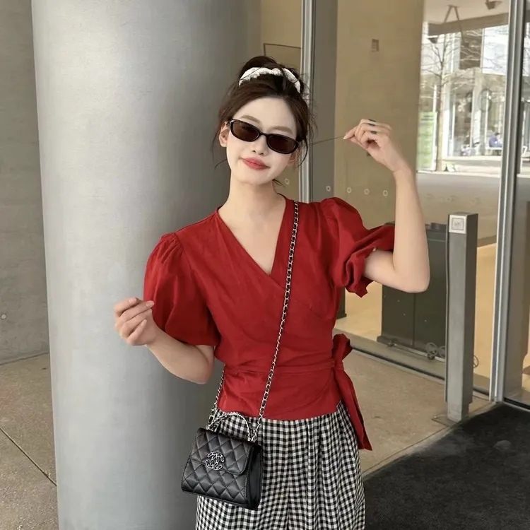 韩系2025夏新款时尚百搭V领系带修身收腰显瘦小个子短袖衬衫女潮