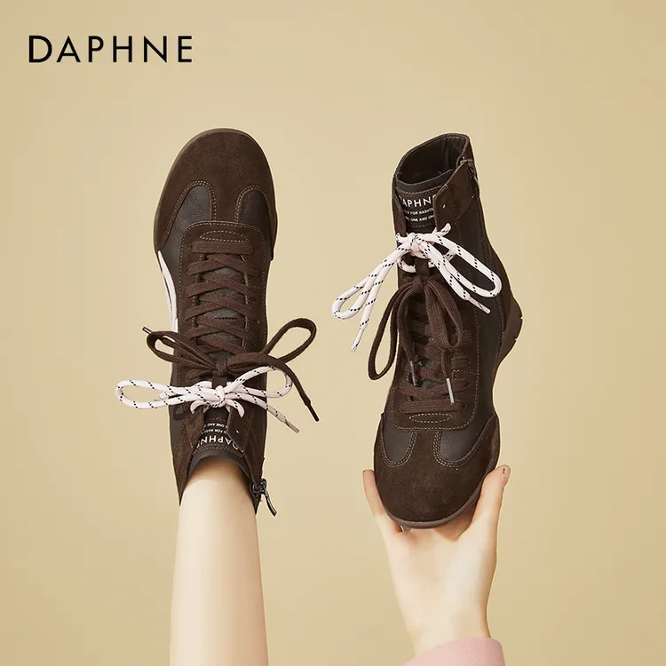 达芙妮棕色马丁靴女款2025新款爆款拳击靴冬季加绒靴子德训鞋短靴