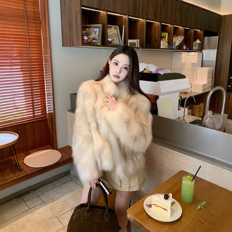 BOBO淡奶可可SAGAfurs银狐狸毛皮草外套女2025新款毛毛大衣立领1