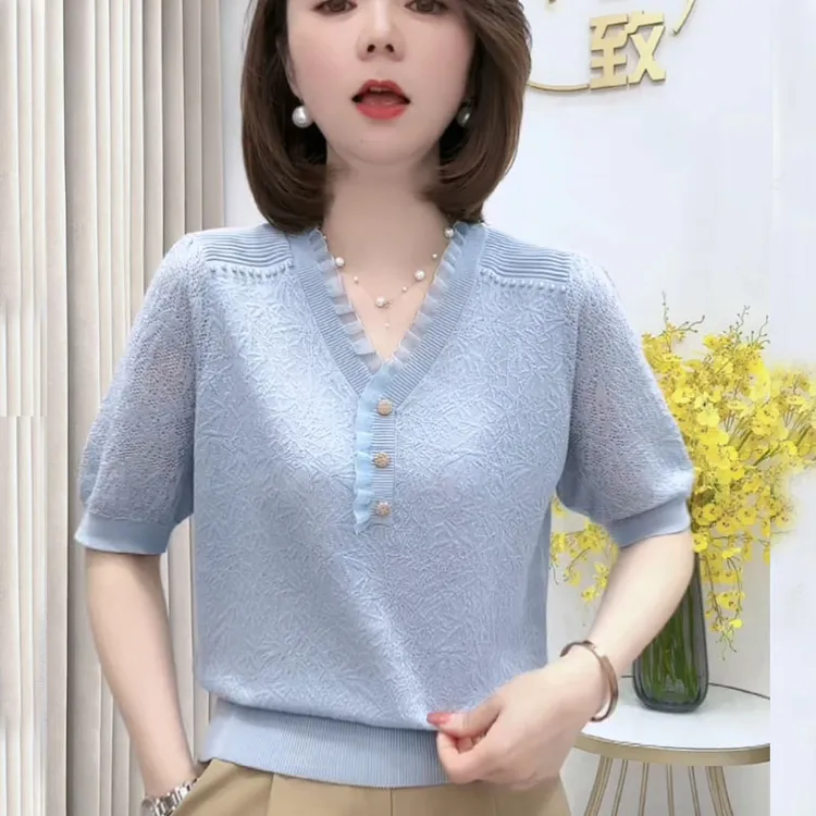 夏季新款薄款冰丝女上衣针织衫百搭显瘦简约设计小香风V领T恤洋气
