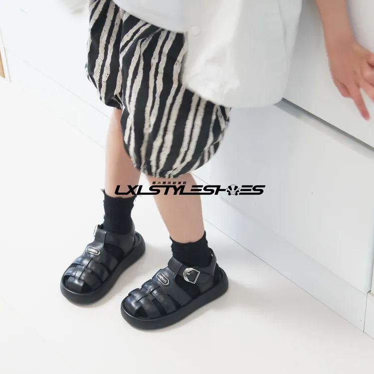 真牛皮【6802】夏季新款牛皮童鞋女童包头鞋子时尚编织镂空沙滩鞋