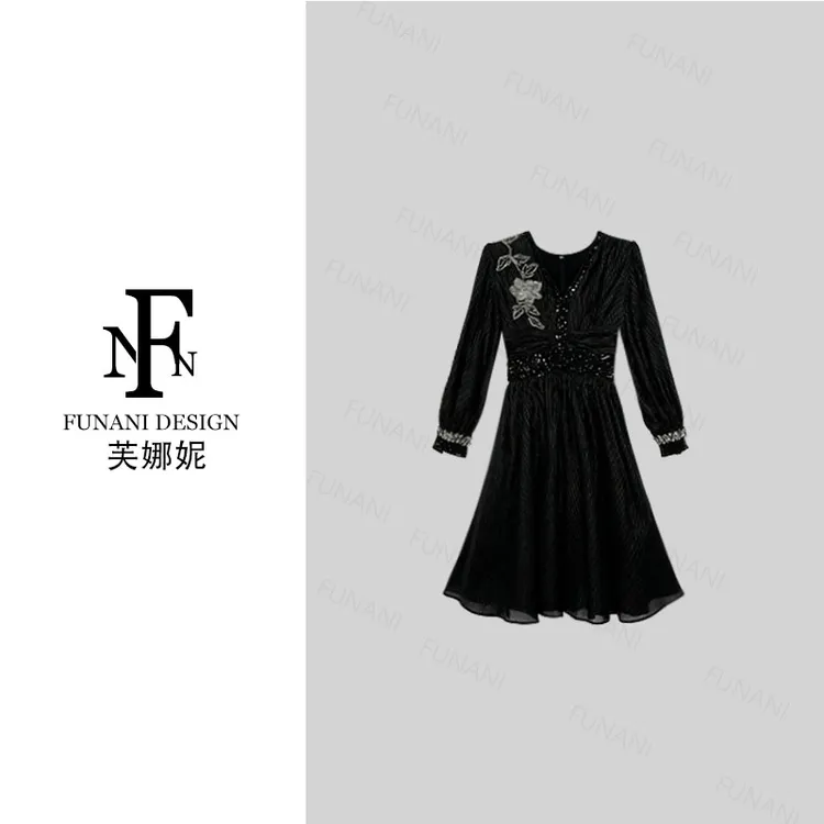 芙娜妮【风范新潮】2025秋冬新款洋气显瘦高贵气质连衣裙女F2530492