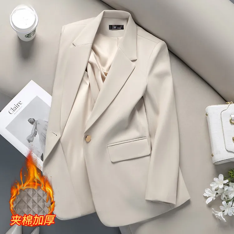 米白色西装外套女高级感2025新款秋冬小个子休闲宽松夹棉加厚西服