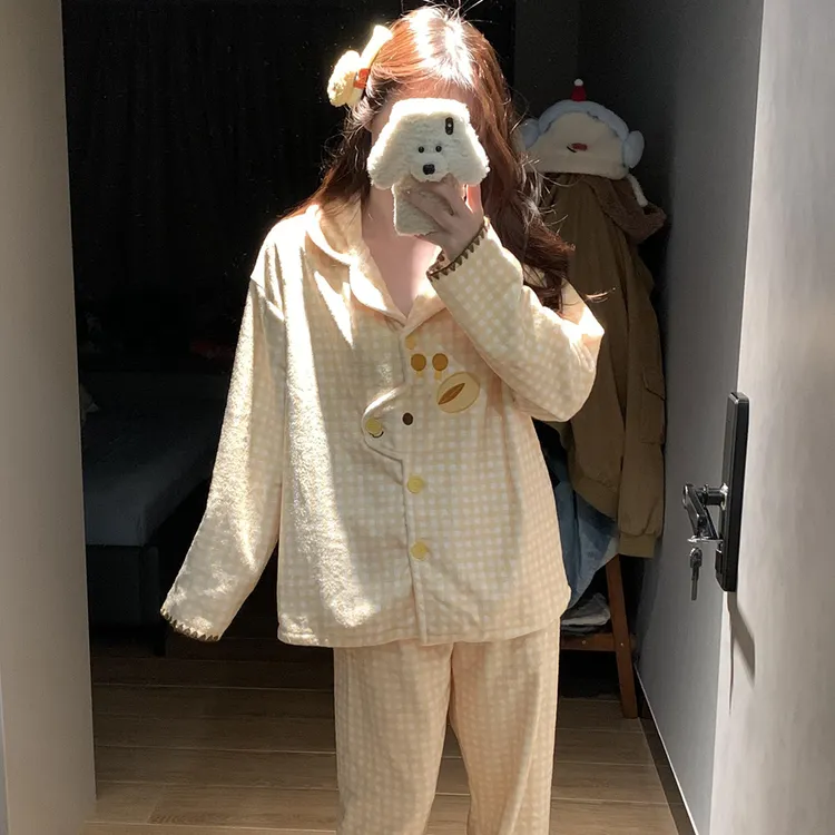 珊瑚绒睡衣女士秋冬季大码加厚可外穿法兰绒黄格鹿家居服冬天套装