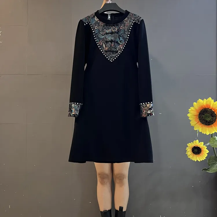 新款大码女装新中式复古盘扣中长款遮肉遮肚时尚显瘦连衣裙